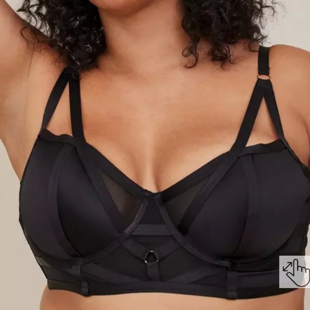 Strappy Satin Underwire Bra - Picture 4 of 7